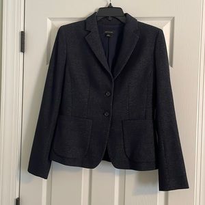 NWOT Navy blue with white striping Ann Taylor women’s blazer. Size 6.